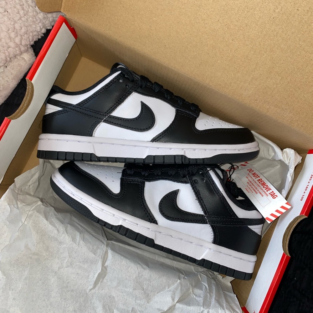 Low Dunks